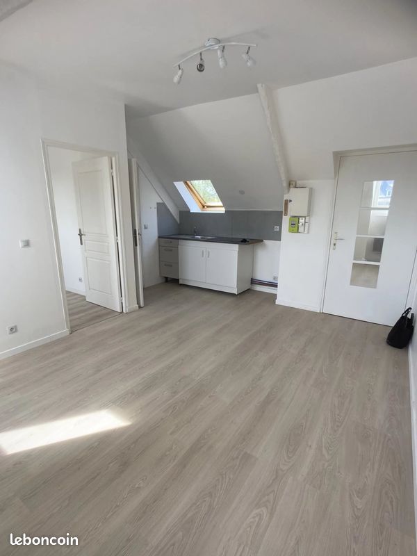 Appartement 2 pièce(s) 29 m²à louer Lannion