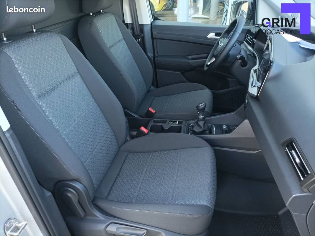 Ford transit connect fgn l1 2.0 ecoblue 102 bvm limited (image 11)