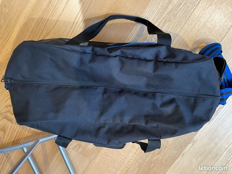 Sac Adidas neuf (image 3)