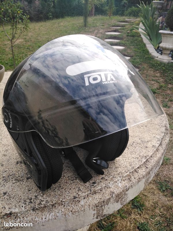 Casques 2 roues (image 1)