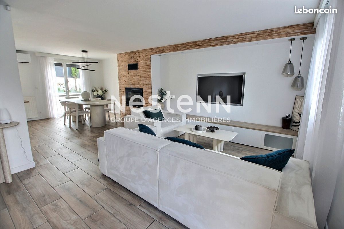 Maison 7 pièces 170 m² · à Vénissieux · 170 m² · 398 000 €
