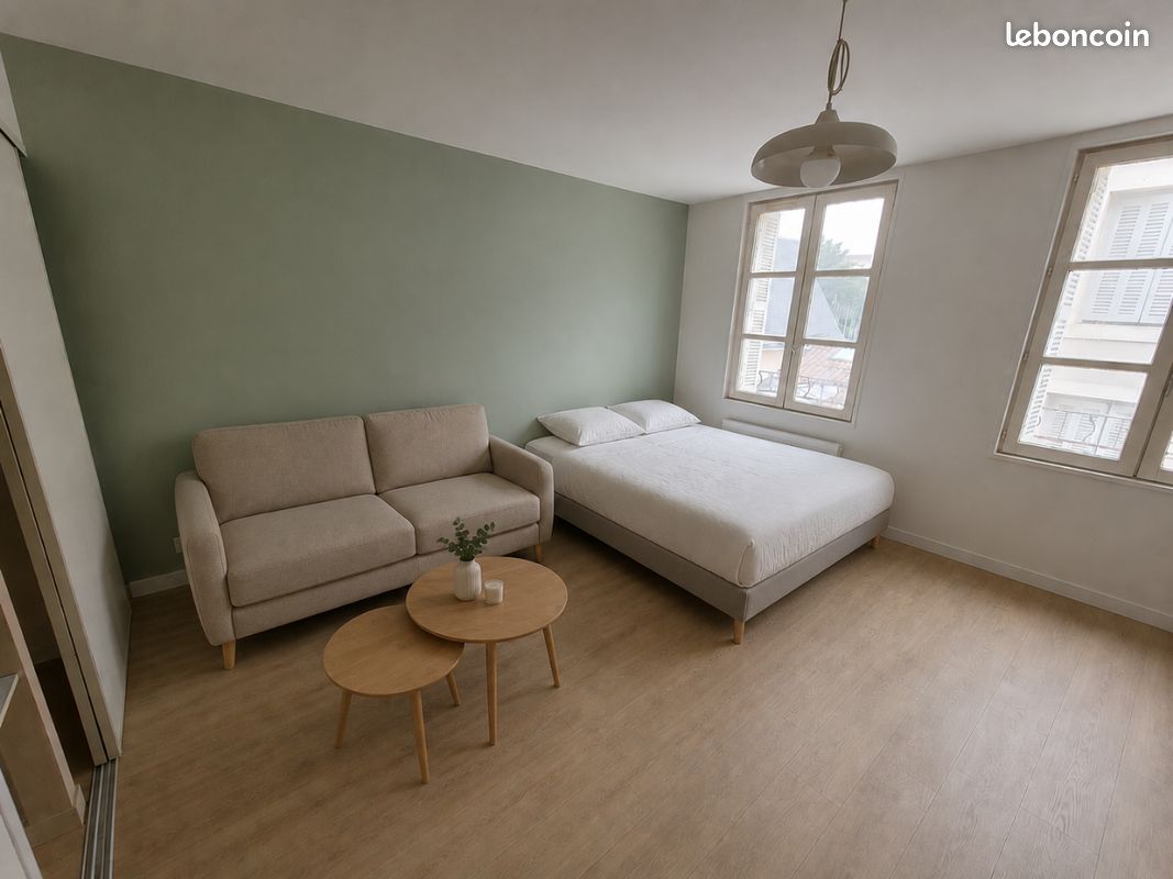 Appartement 1 pièce 27 m² · à Poitiers · 27 m² · 540 €