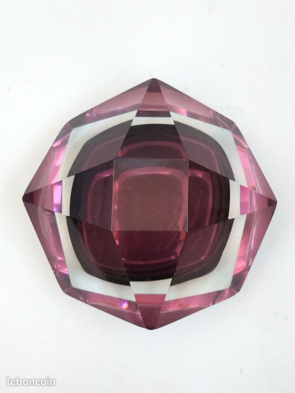 Cendrier vide poche Murano cristal mauve forme diamant de Flavio Poli design 1970 (image 8)