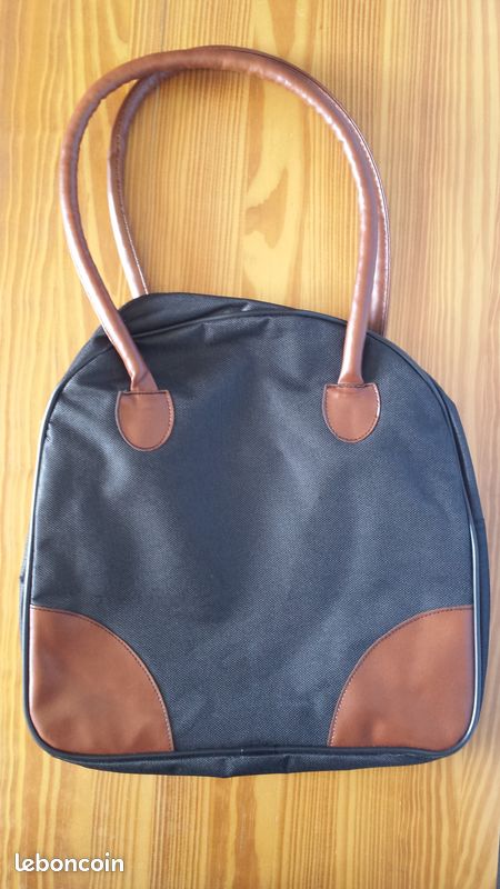Sac cabas noir en polyester (image 1)