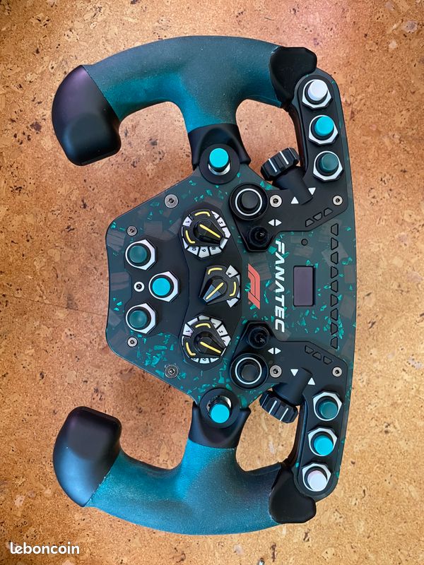 Simulateur F1 avec produit Cyberteck, Playseat et Fanatec (image 6)