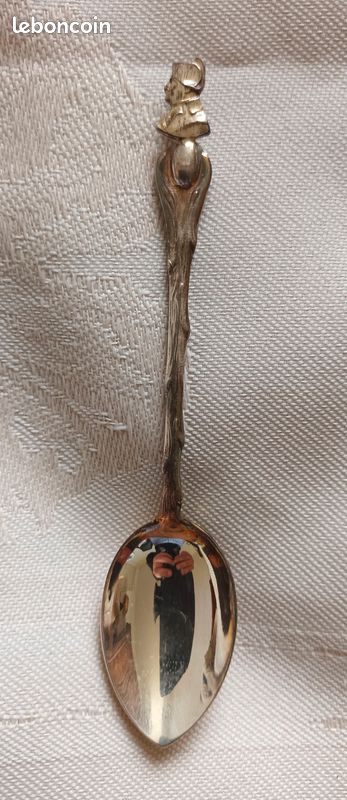 Petite Cuillère à Café Souvenir Carcassonne, Blason Gravé, Métal Argenté, Avec Boîte