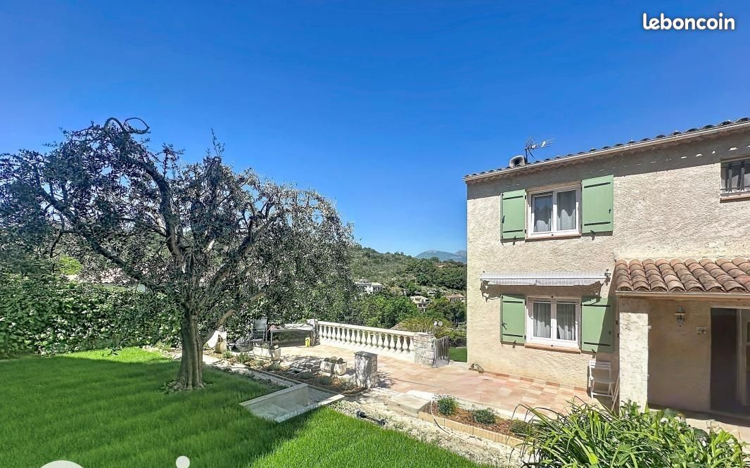 Maison 4 pièces 90 m² · à Villeneuve-Loubet · 90 m² · 690 000 €