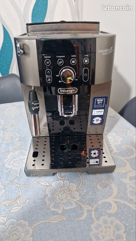 Pièce Détachée Delonghi – Unité De Broyage Pour Machine à Café MAGNIFICA (ESAM0, Réf 3320s151131)