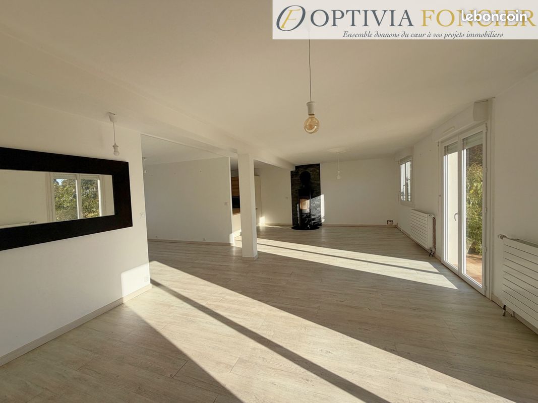 Maison 7 pièces 142 m² · à Guichen · 142 m² · 399 840 €