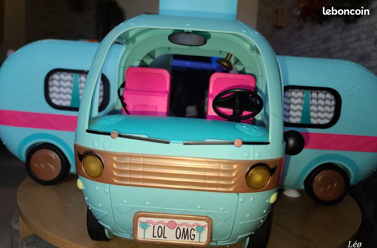 Lot Maison + Camping Car +Poupée "LOL Omg"+Coloriage (image 5)