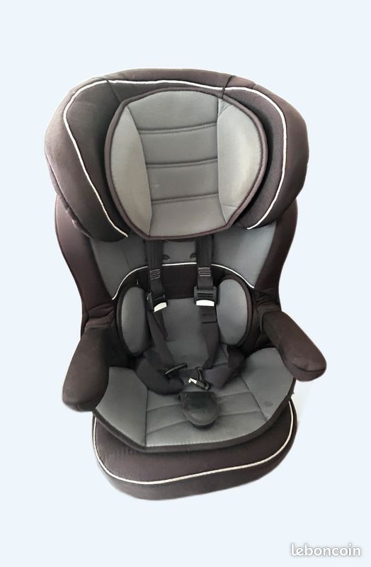 Siège auto enfant (76-150 cm) (image 1)