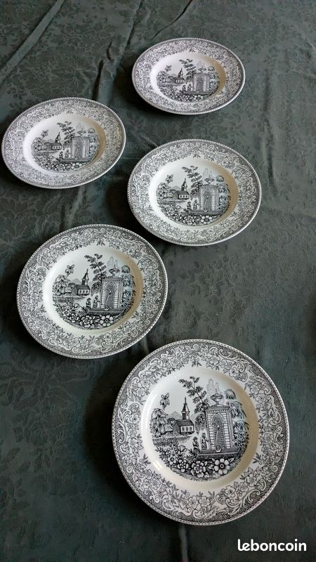 Assiettes vintage (image 1)