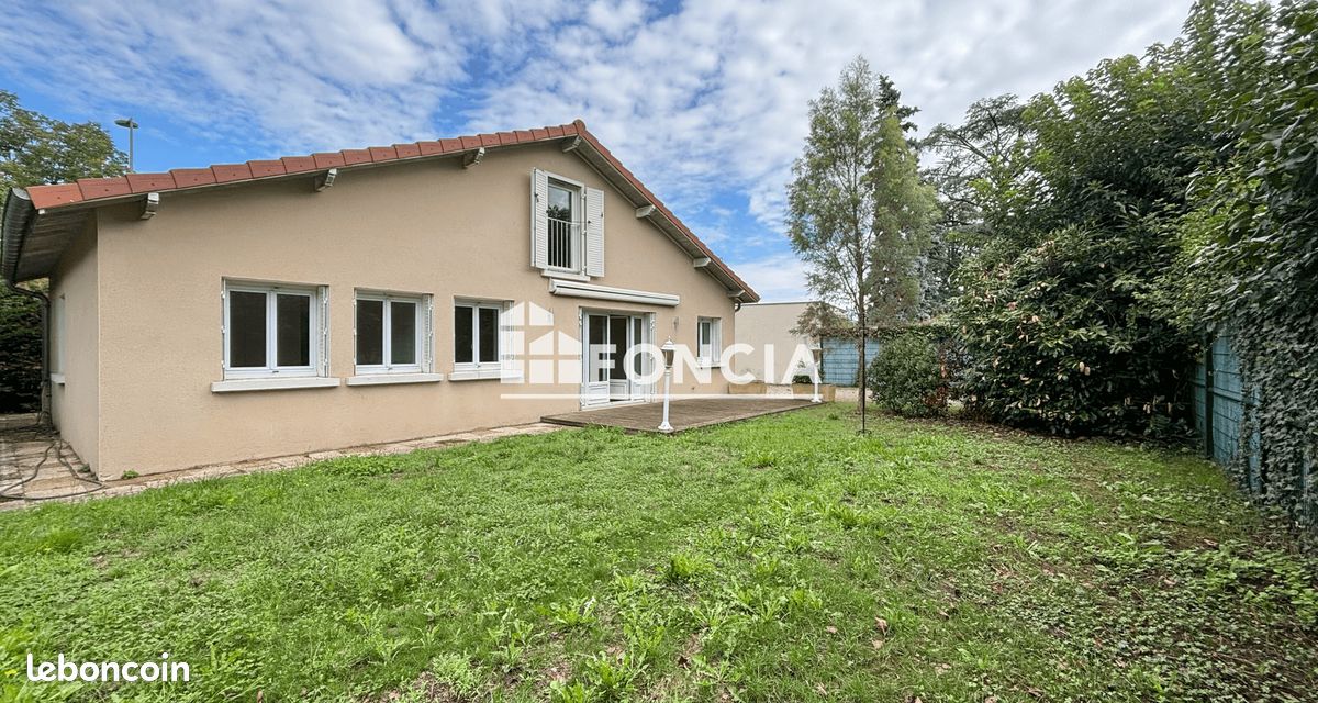 Maison 5 pièces 98 m² · à Caluire-et-Cuire · 98 m² · 1 758 €/mois