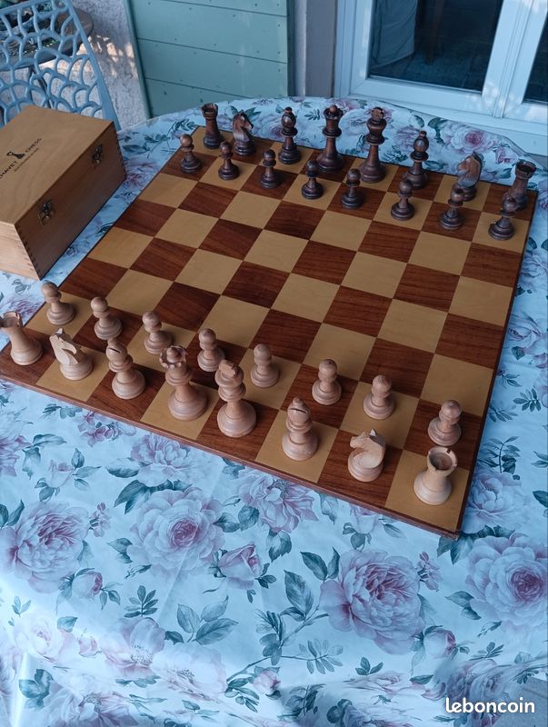Jeu d'Echecs Chavet T4 - Jeux & Jouets