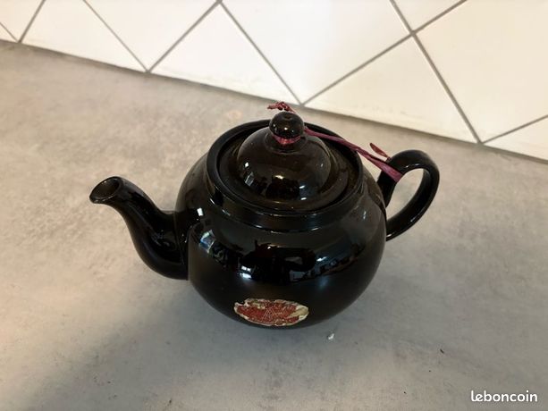 Anciennes cafetières en tôle émaillée | Anciennes cafetières émaillées