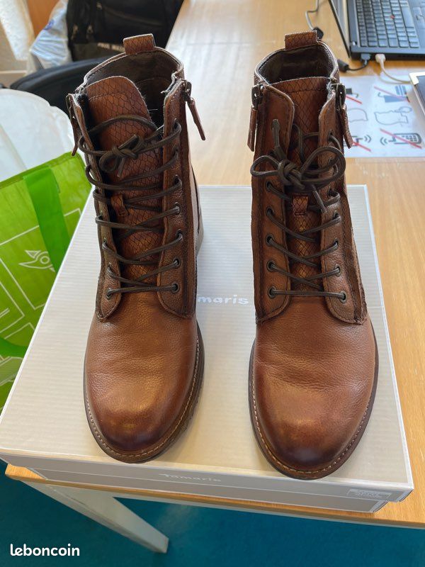À vendre chaussures hautes pour femme (image 4)