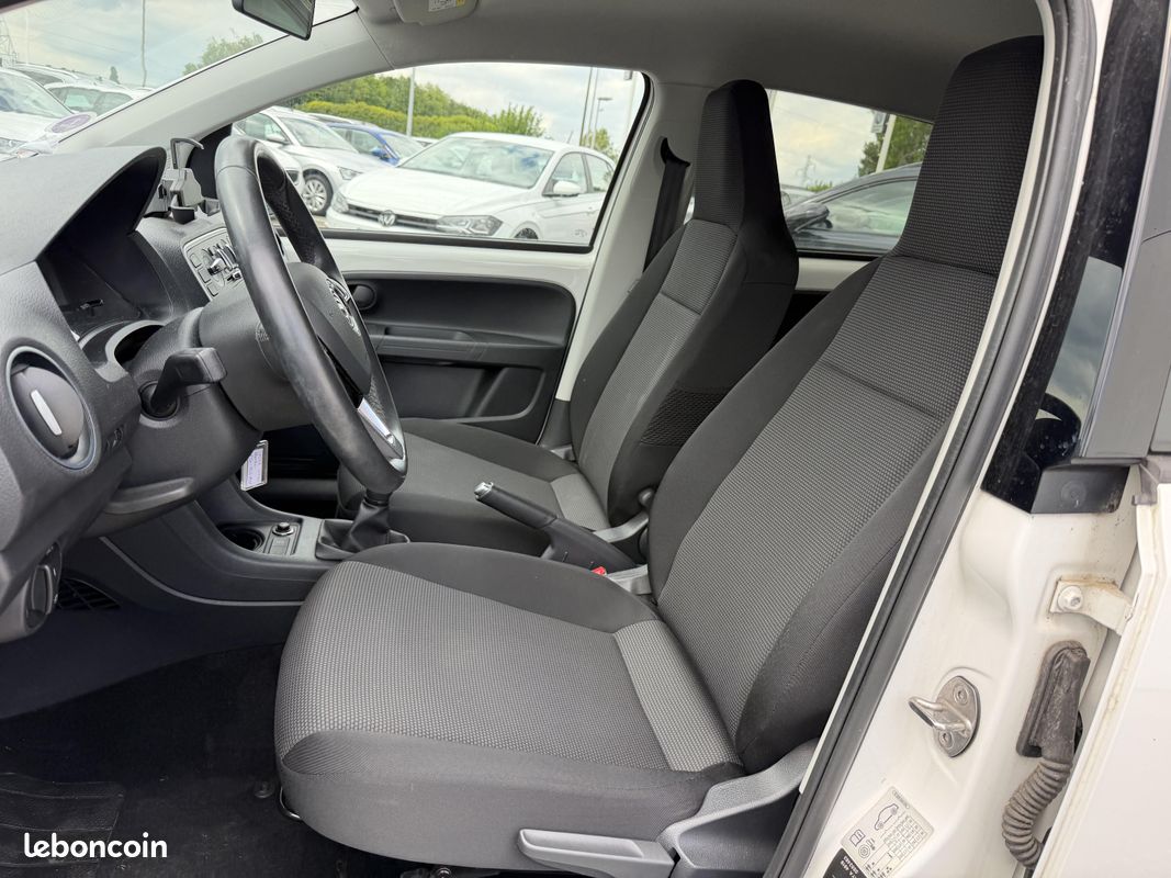 SKODA Citigo 1.0 60 ch BVM Ambition (image 14)