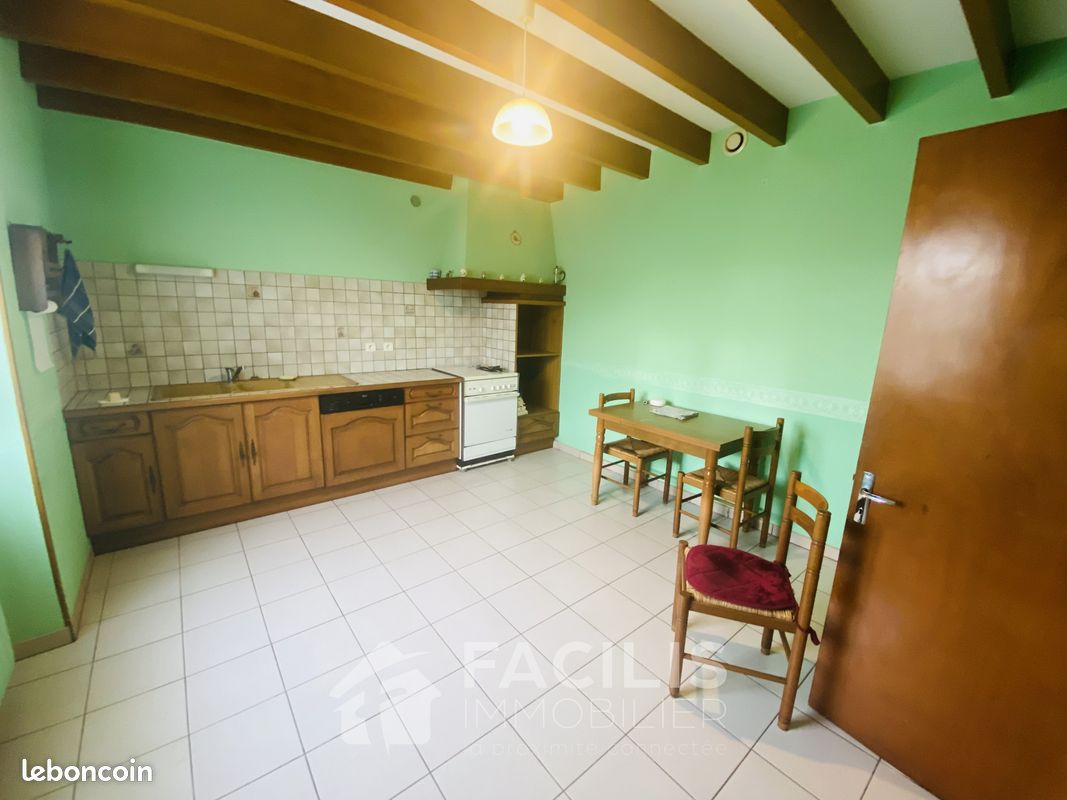 Maison 6 pièces 143 m² - Chasseneuil-sur-Bonnieure 16260 (image principale 1)