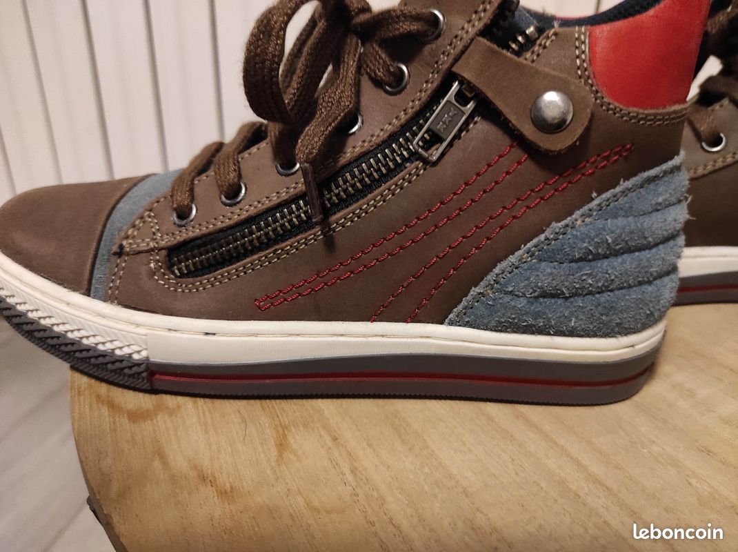 Chaussures montantes en cuir et nubuck (image 3)
