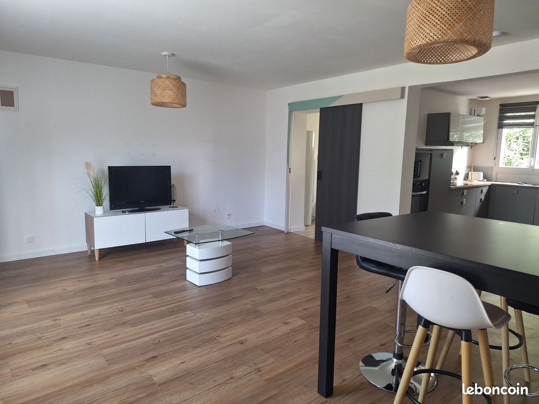 Maison 3 pièces 63 m² · à Rochefort · 63 m² · 950 €/mois