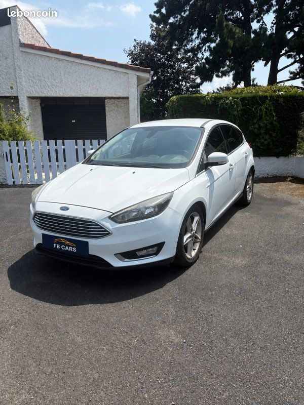 Ford Focus 1.0 EcoBoost Titanium (image 1)
