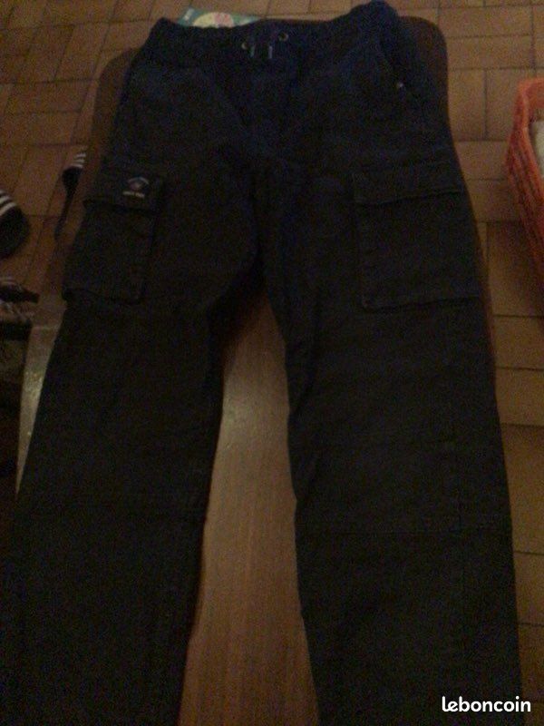 3 pantalons et un short (image 3)