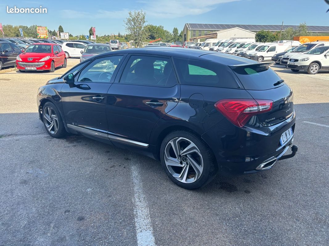 DS ds5 hybrid4 4x4 suv (image 3)