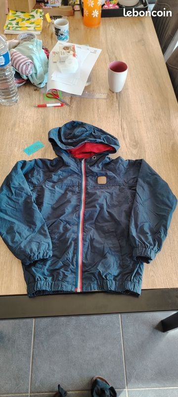 K-way Imperméable Coupe-vent Kiabi Fille 12 Ans - Rouge/orange Motifs Parapluies - Neuf (lavé Une Fois)