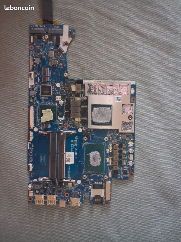 Carte mère Acer Nitro 5 HS – i7 9e génération / RTX 2060 (image 1)