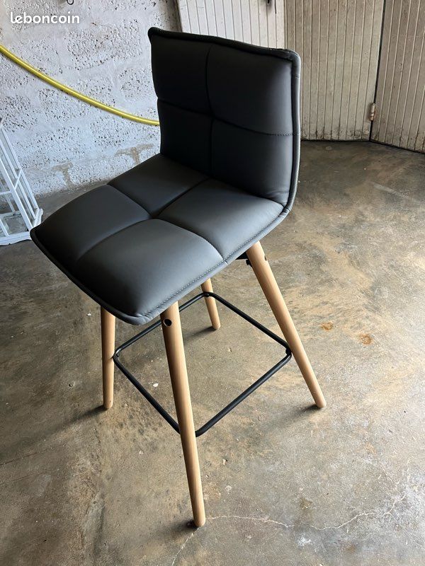 Chaise de bar (image 2)