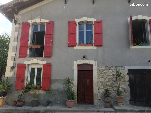 Maison 6 pièces 170 m² · à Pavie · 170 m² · 220 000 €