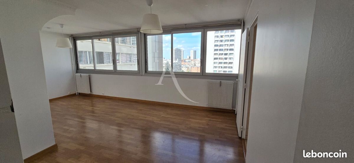 Appartement 3 pièces 64 m² · à Paris · 64 m² · 355 000 €