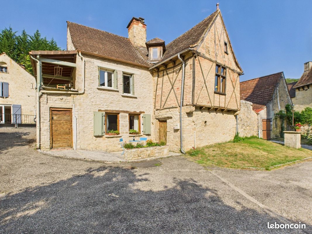 Maison 7 pièces 170 m² · à Gourdon · 170 m² · 270 000 €