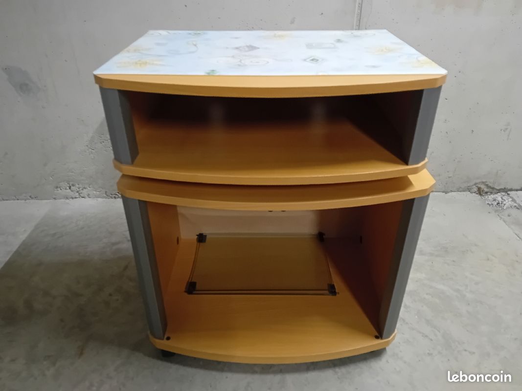Vend meuble télévision (image 1)