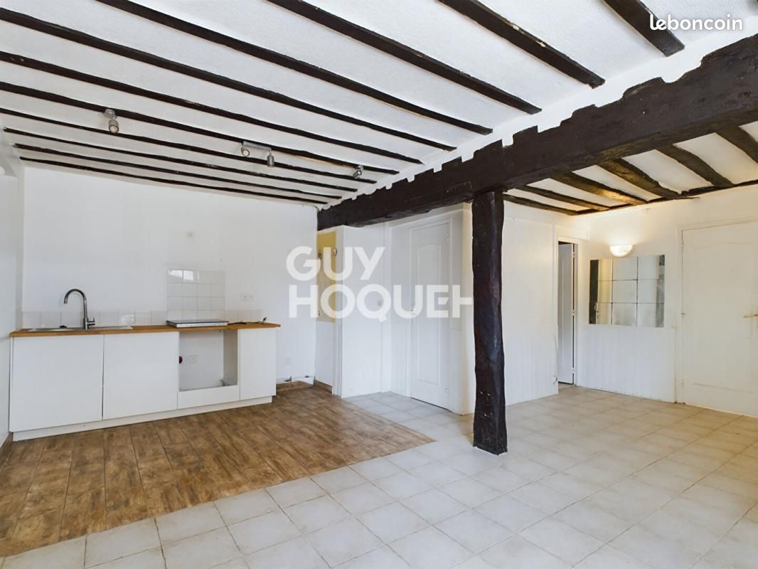 Appartement 2 pièces 41 m² · à Oissel-sur-Seine · 41 m² · 65 000 €