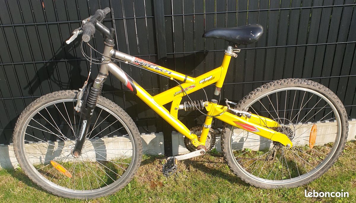 Vélo VTT MICMO taille M - Vélos