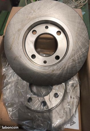 Disque De Frein AVANT VENTILÉ VALEO Réf. 197789 - Diamètre 300mm, Pour Jante 5 Trous, Nombreuses équivalences