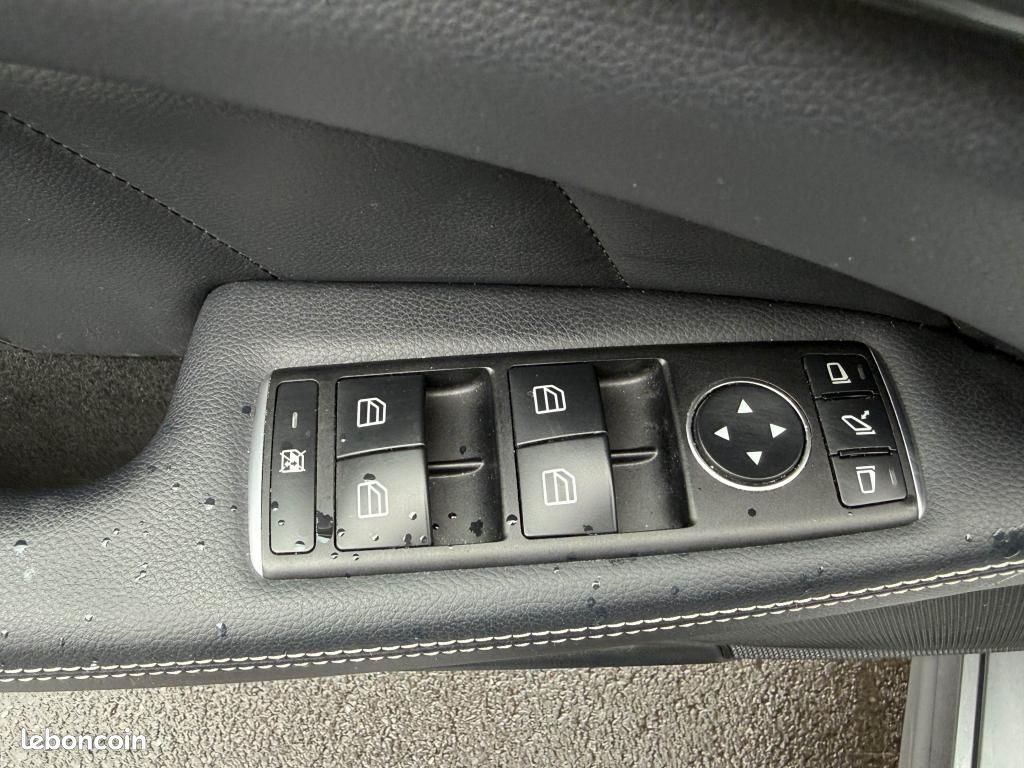 MERCEDES CLS 350 d - BVA 9G-Tronic Plus Sportline 4-Matic - BVA GPS + TOIT OUVRANT + CAMERA AR (image 31)