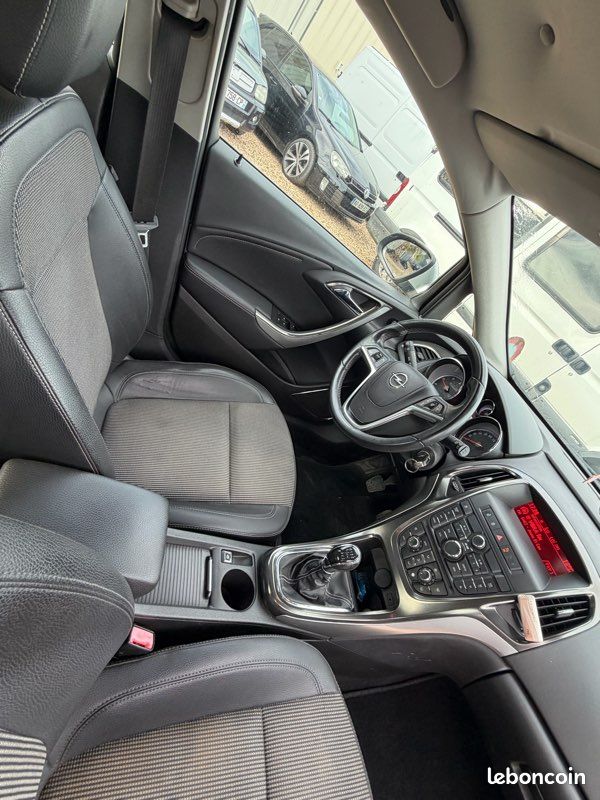 Opel astra (image 4)