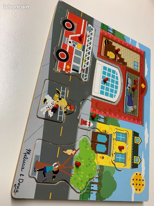 Jeux bois Puzzle sonore Caserne pompiers Melissa&Doug (image 1)