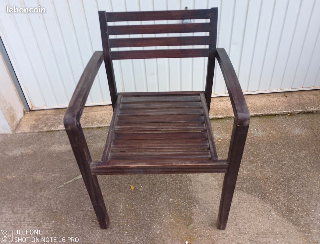 Fauteuils bancs avec les coussins (image 1)