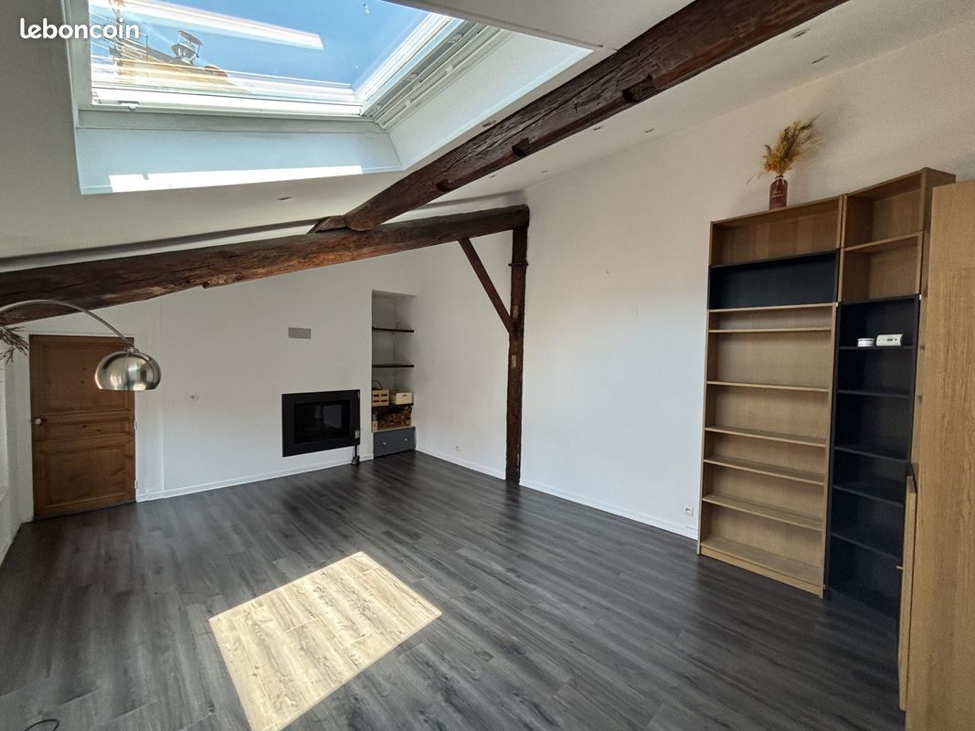 Appartement 3 pièces 104 m² · à Saint-Étienne · 104 m² · 650 €/mois