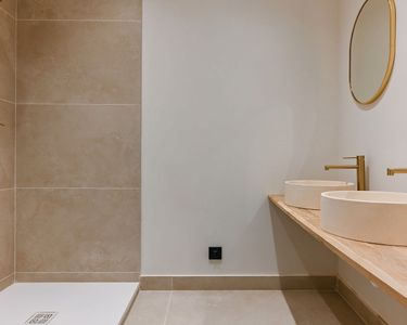 Maison 990 000 € - 216 m²