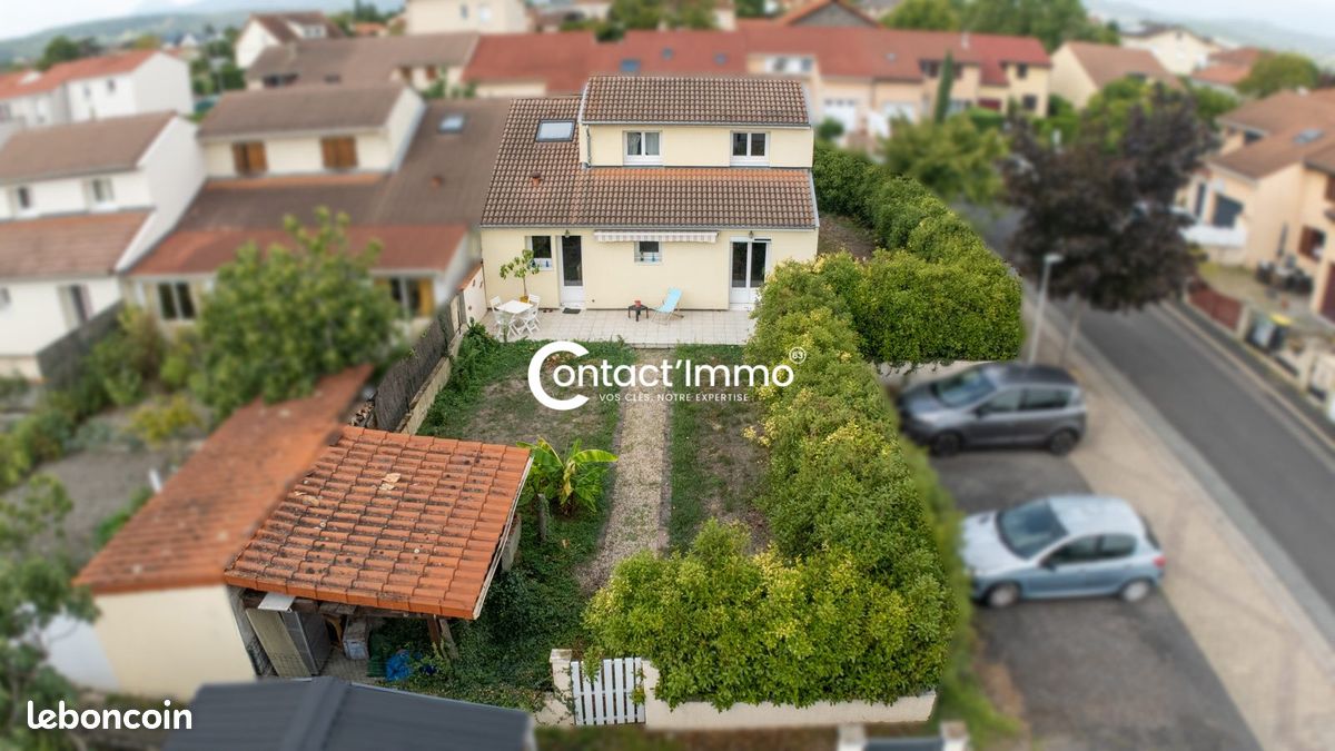 Maison 3 pièces 93 m² · à Riom · 93 m² · 259 000 €