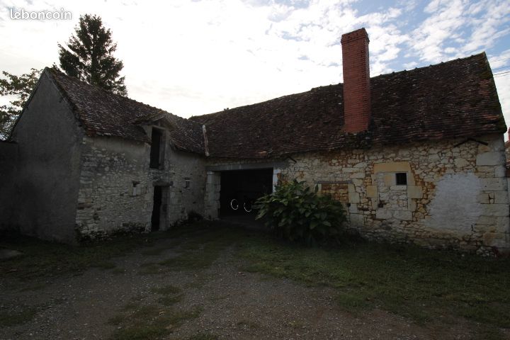 Maison 8 pièces 75 m² - Dangé-Saint-Romain 86220 (image principale 10)