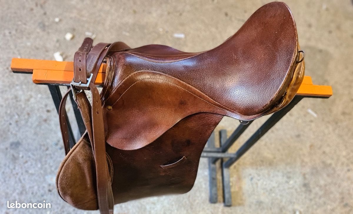 Ancienne Cravache D'Équitation Vintage En Cuir Tressé – S&M 69 Cm – Fabriquée UK