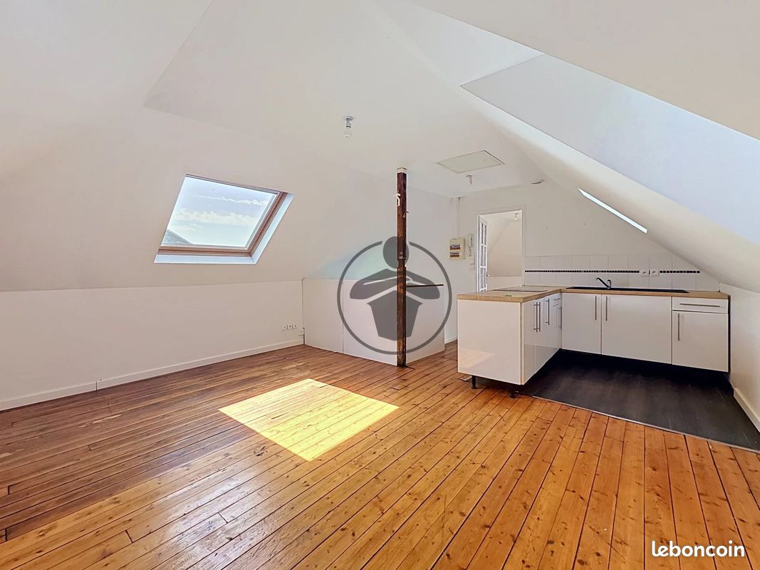 Appartement 2 pièces 25 m² · à Saint-Quentin · 25 m² · 395 €