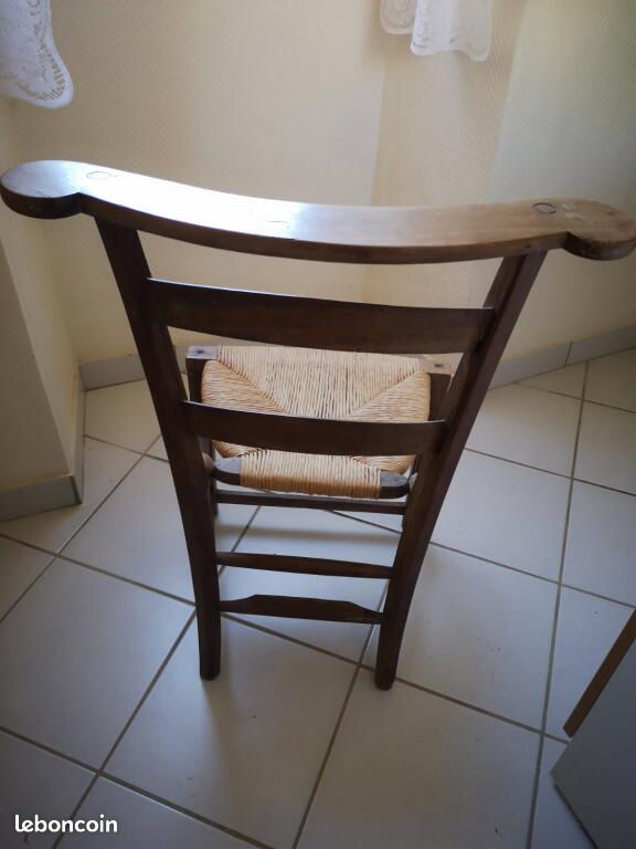 Une chaise ancienne " Prie Dieu" , assise neuve (image 2)