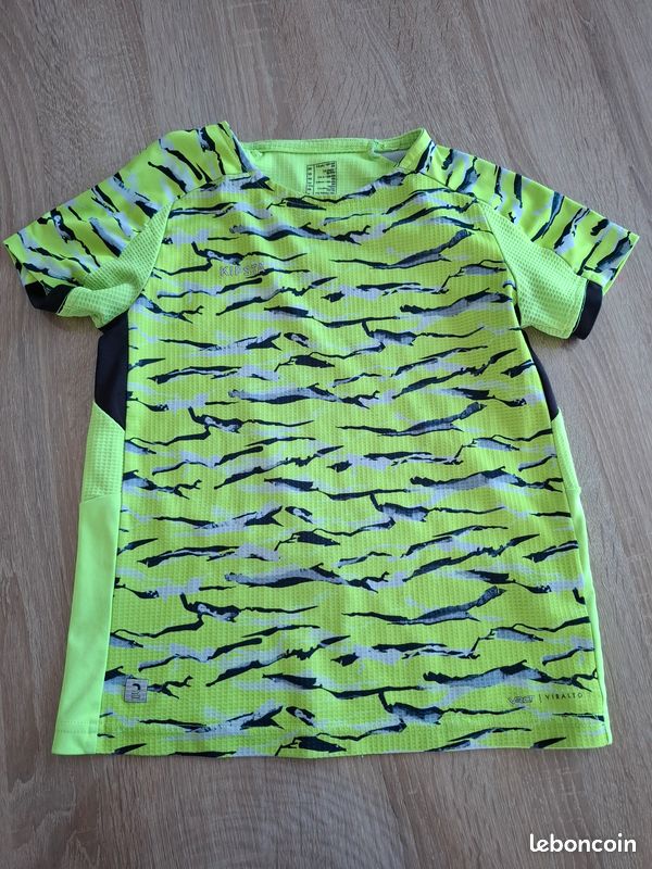 Lot 2 T-shirts 8 ans (image 4)