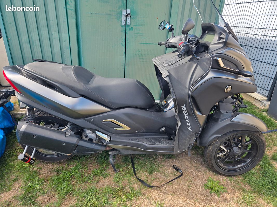 Tricity 300 yamaha (image 1)